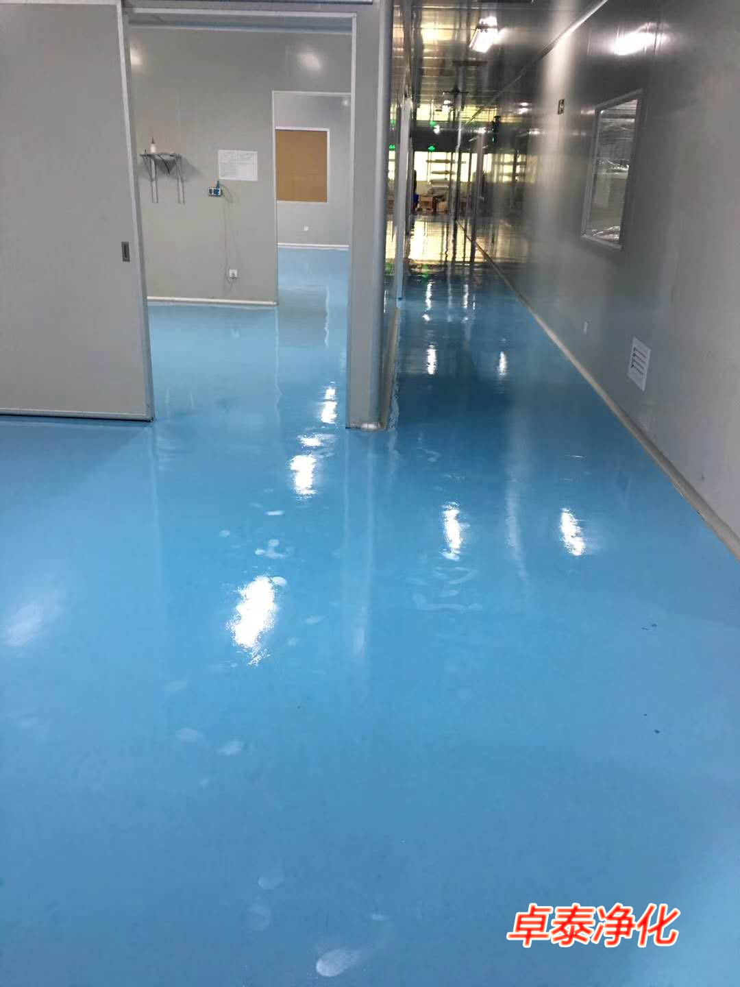 河北睿天航遠(yuǎn)科技有限公司十萬(wàn)級(jí)凈化車間簽訂合同